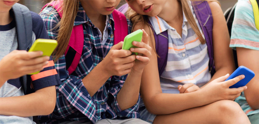 apple school smartphone ban