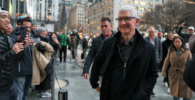 apple tim cook shanghaied