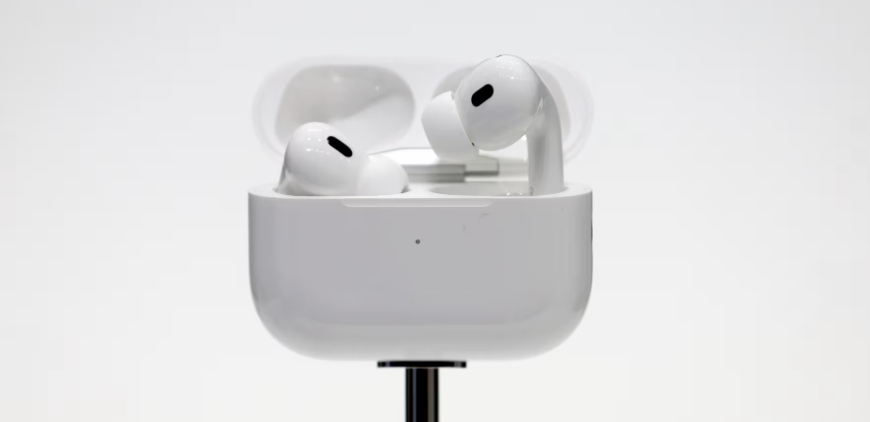 apple airpods hearing aids